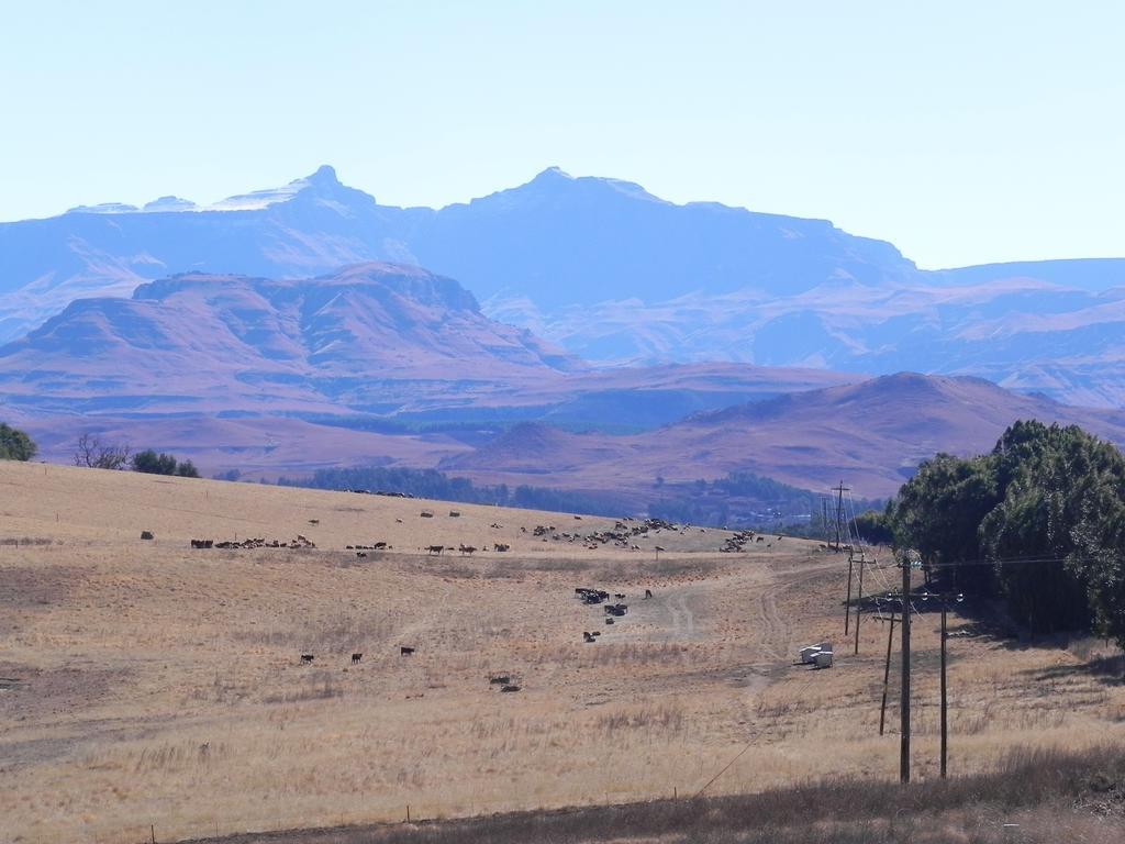 J&B Lodge Underberg Exteriér fotografie